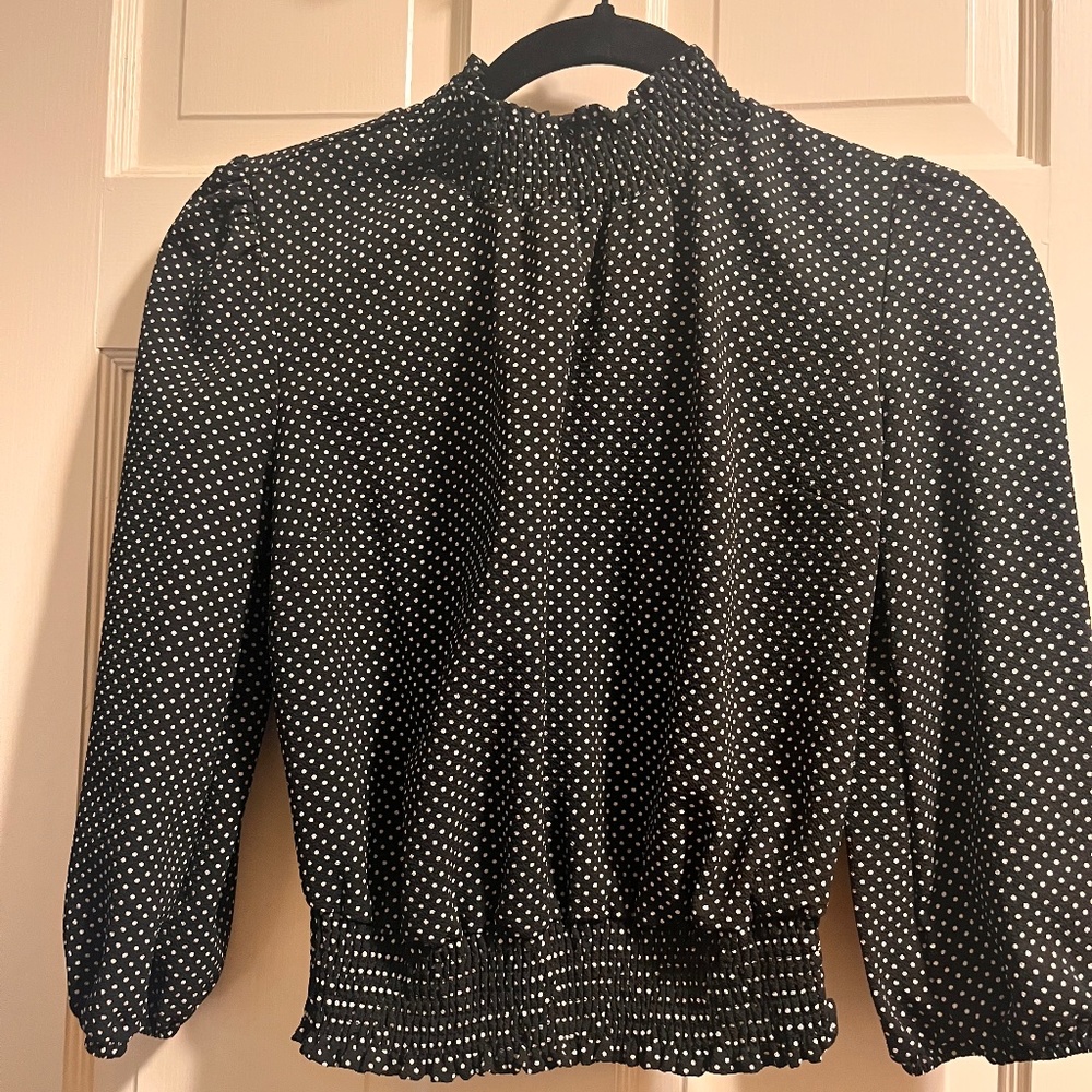 MEDIUM Monteau Los Angeles Black White Polka Dot Hi Neck Smocked